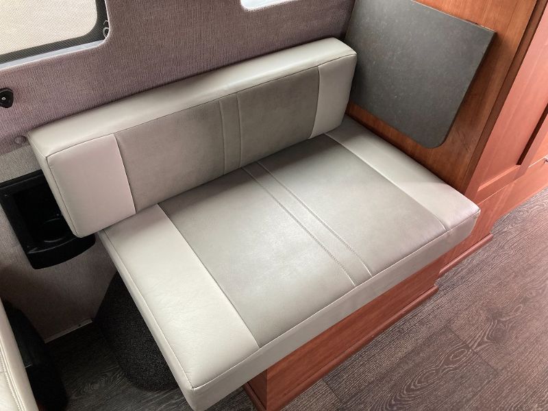 2018 Roadtrek CS Adventurous - Image 28