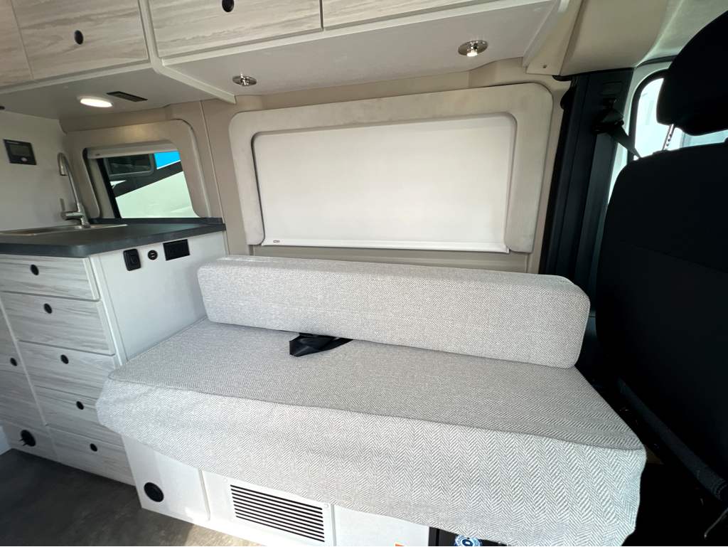 2026 JAYCO COMET 18C - Image 6