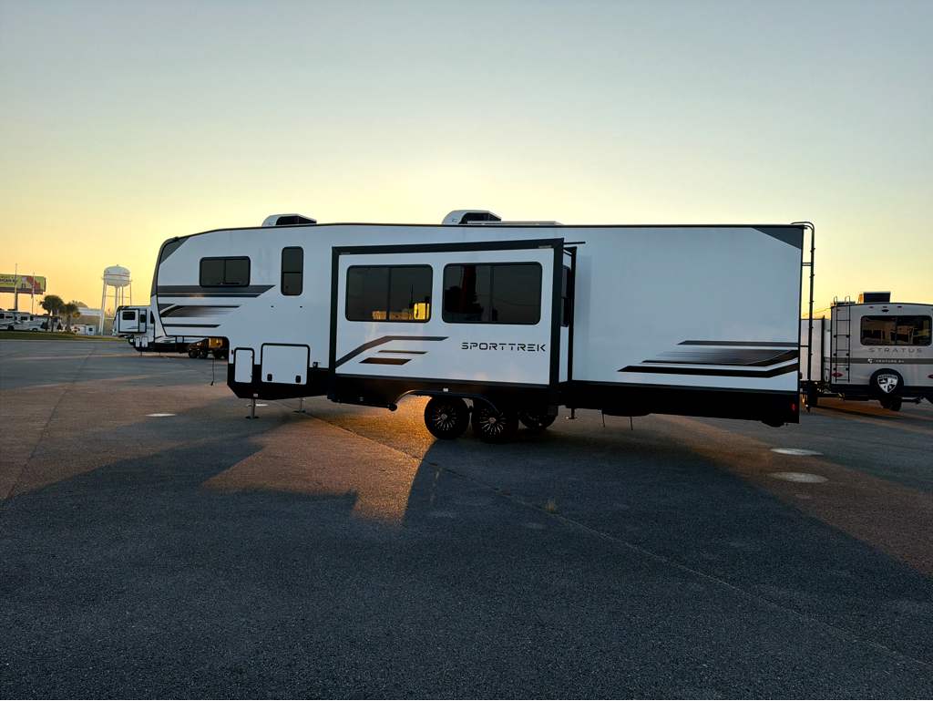 2027 VENTURE RV SPORTTREK 312VTB - Image 6