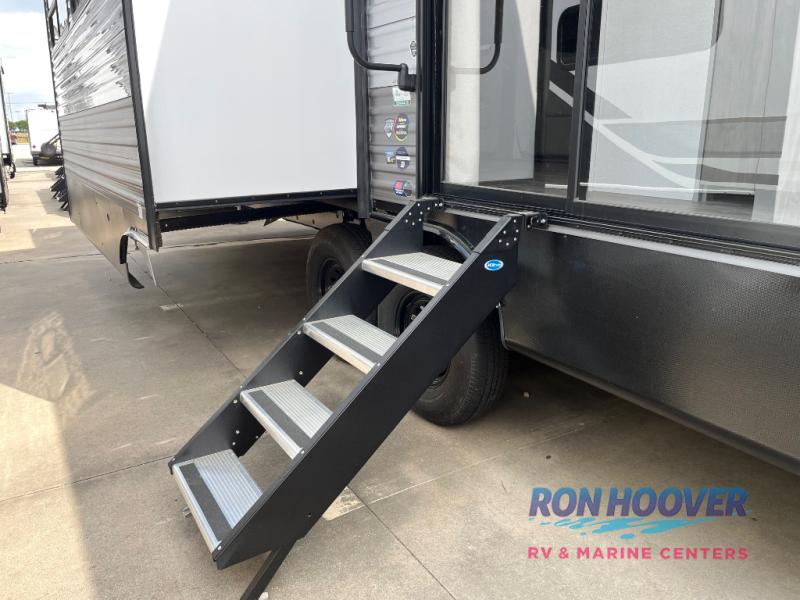 2026 COACHMEN CATALINA 44CONDO - Image 47