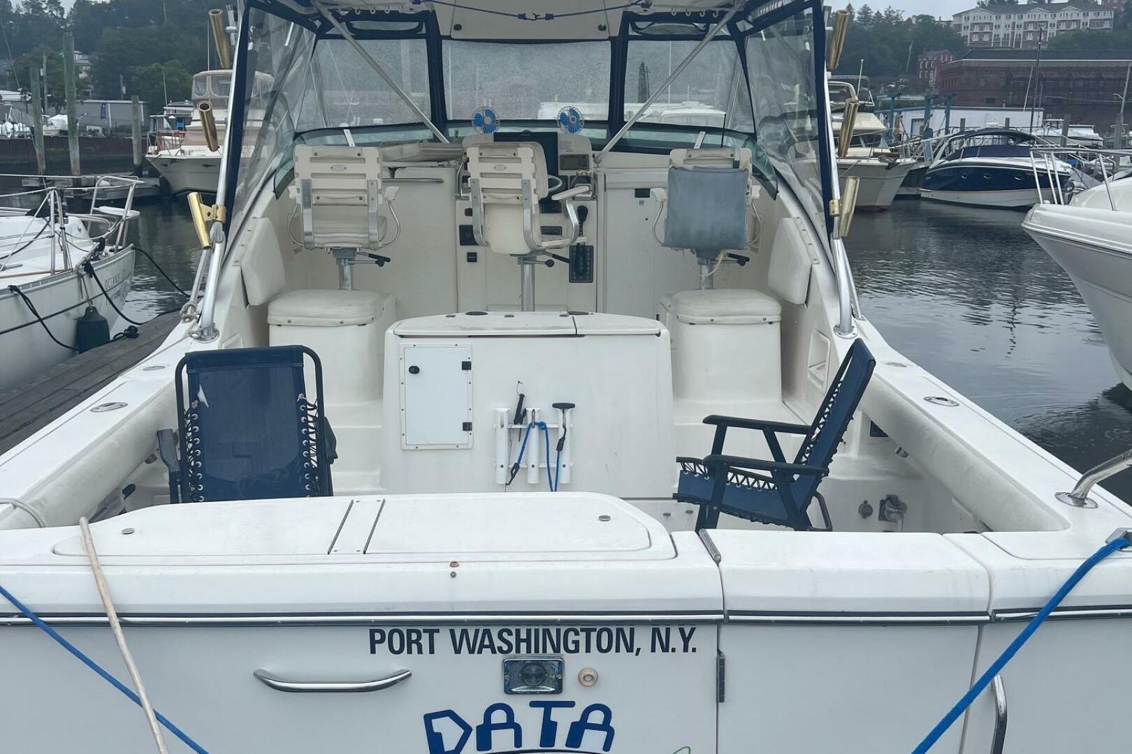 2001 Pursuit 3000 Offshore - Image 4
