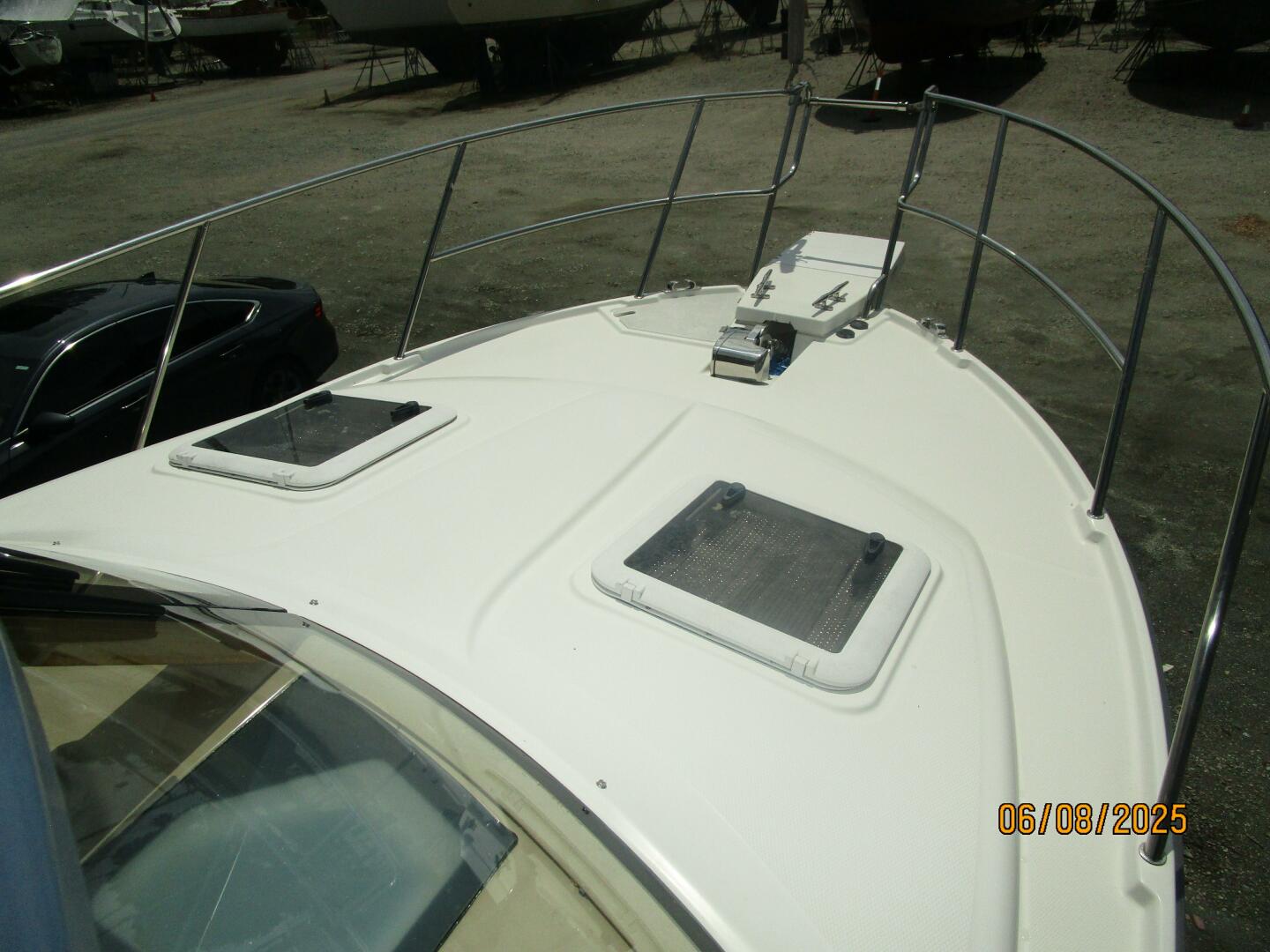 2012 Cutwater C28 - Image 9
