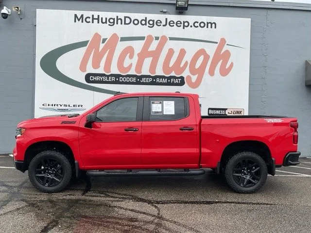 2024 Chevrolet Silverado 1500 Crew Cab LT Trail Boss 4WD - Image 9