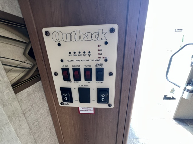 2014 Keystone Outback 323BH - Image 20