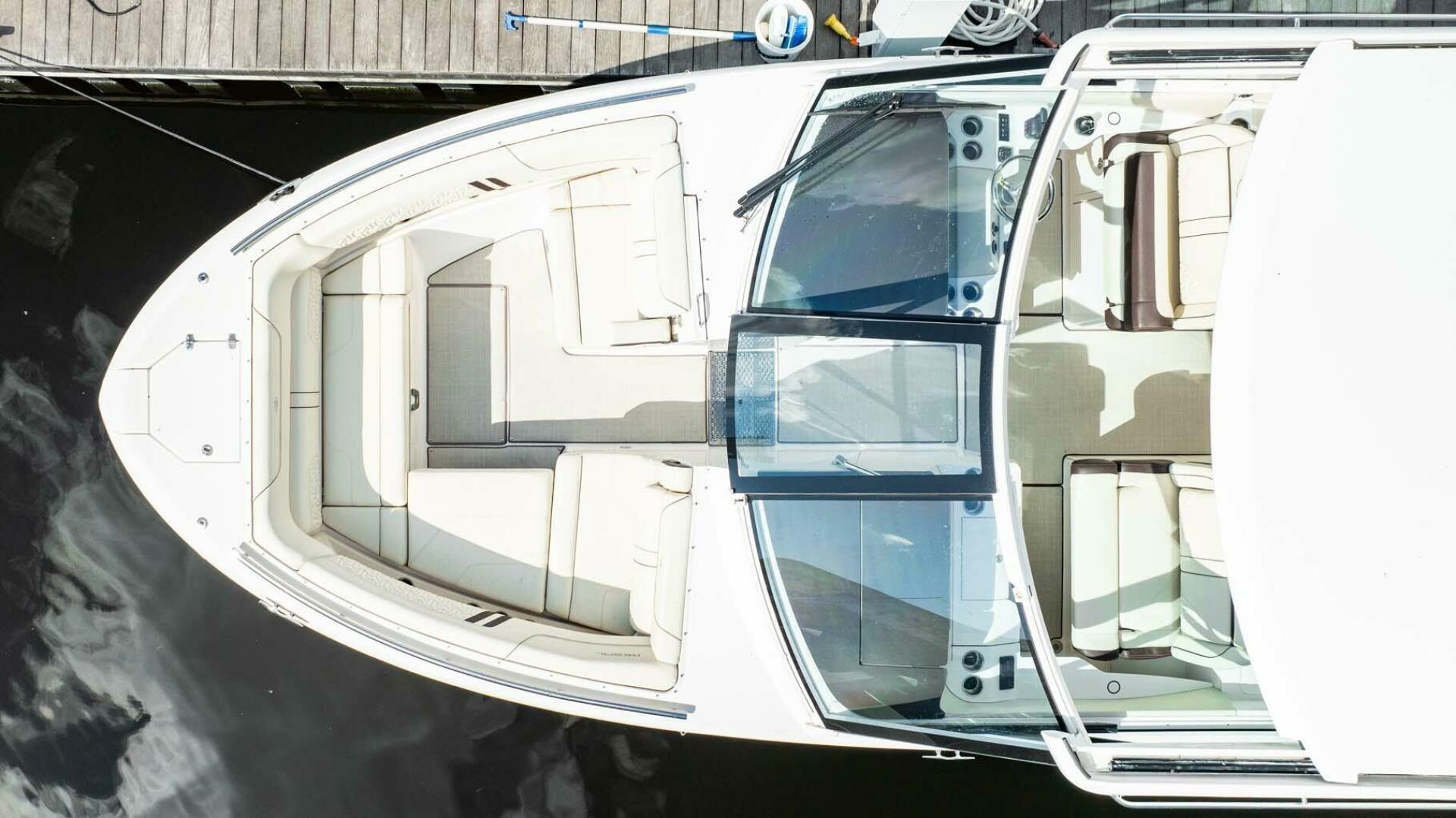 2022 Regal LX36 - Image 38