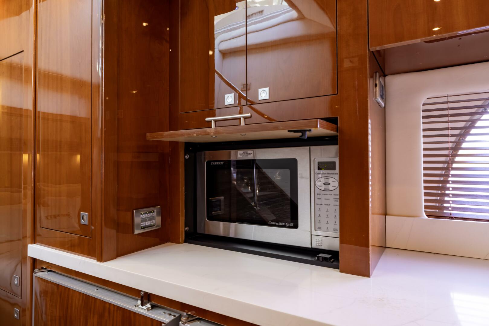 2008 Sea Ray Sundancer - Image 53