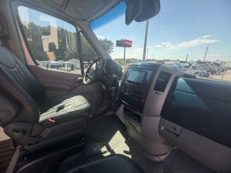 2016 AIRSTREAM INTERSTATE EXT LOUNGE - Image 14