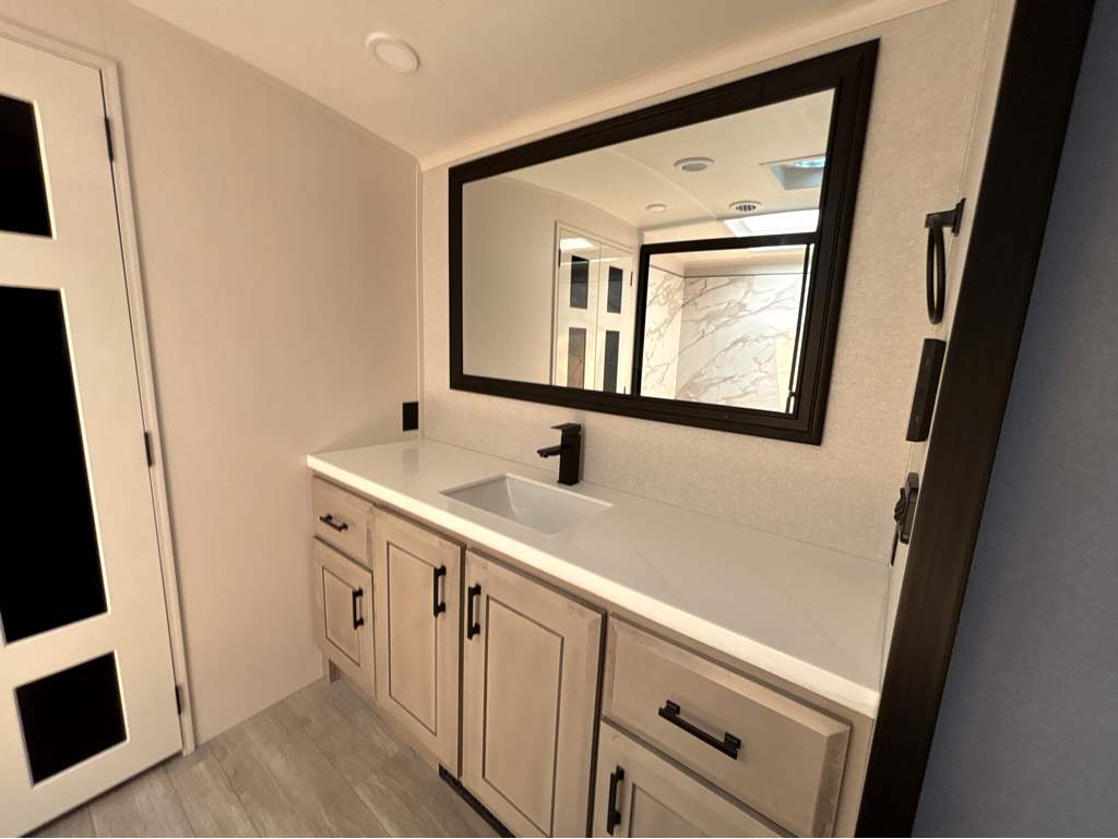 2026 JAYCO PINNACLE 38FBRK - Image 26