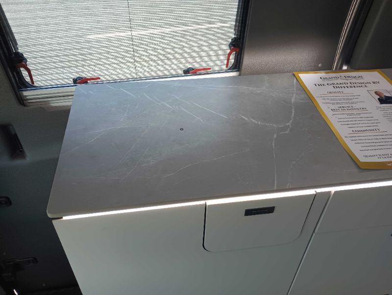 2026 Grand Design Lineage Series VT LVT2 - Image 19