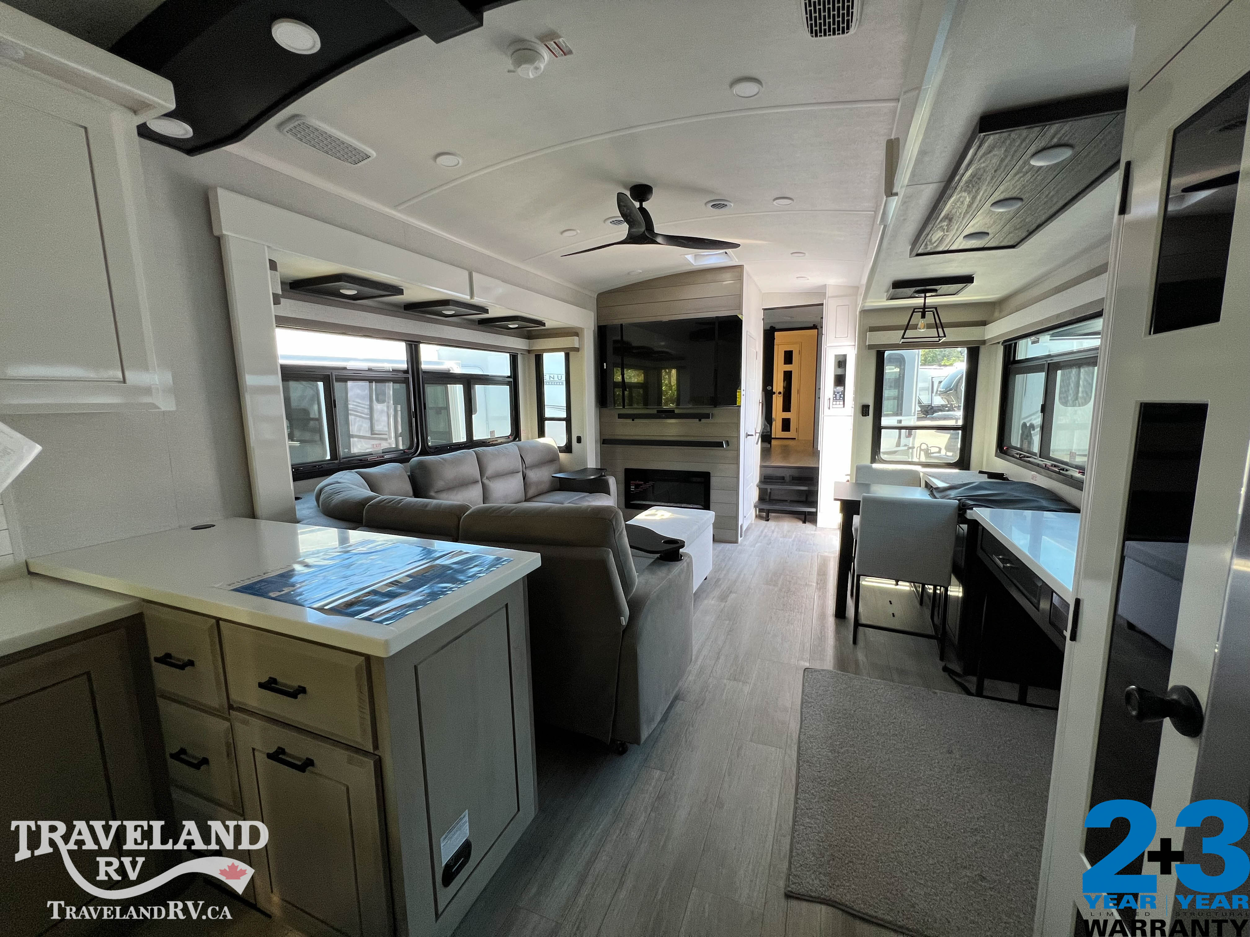 2026 Jayco Pinnacle 38FBRK - Image 7