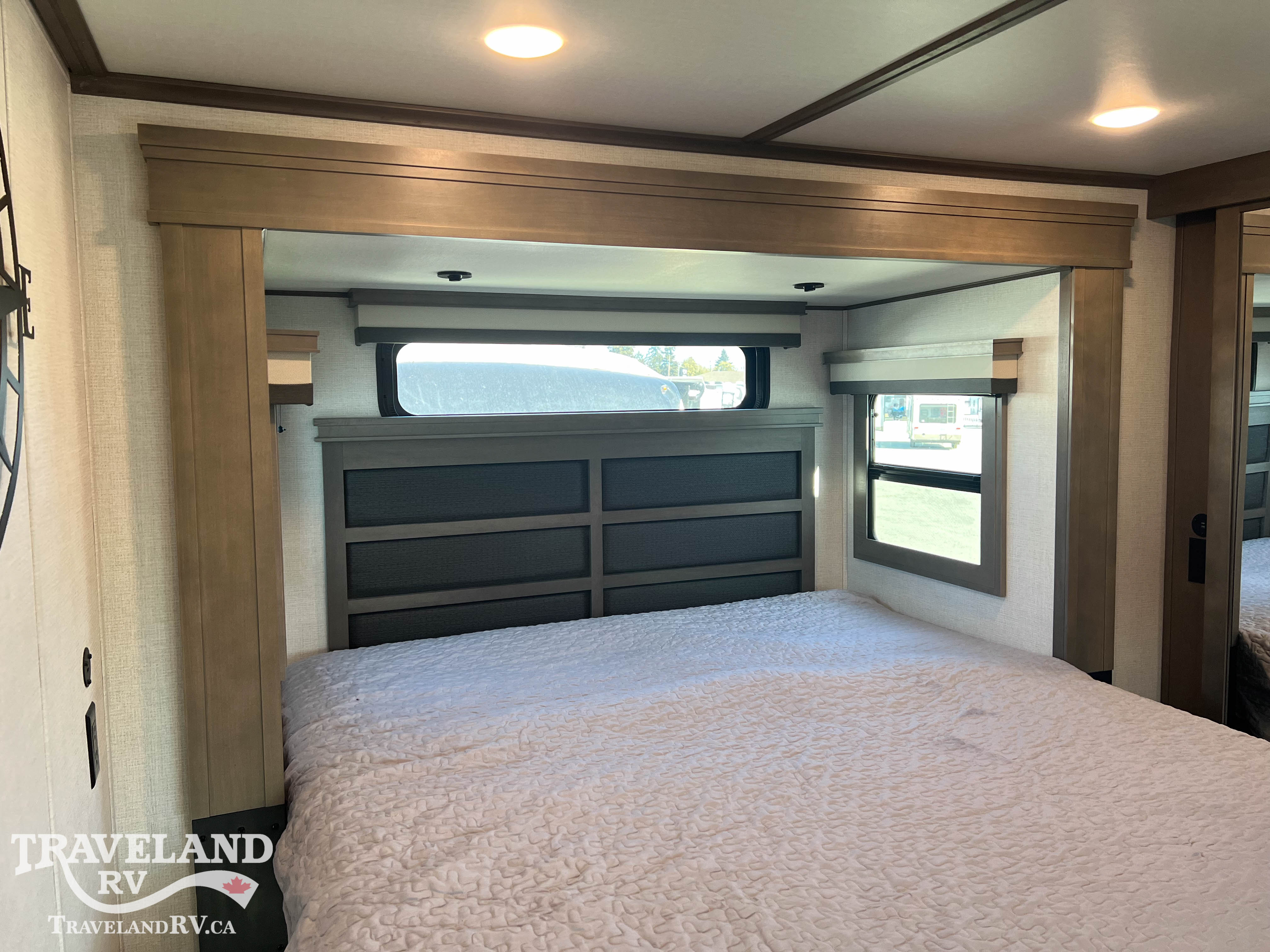 2024 Grand Design Solitude 310GK - Image 27