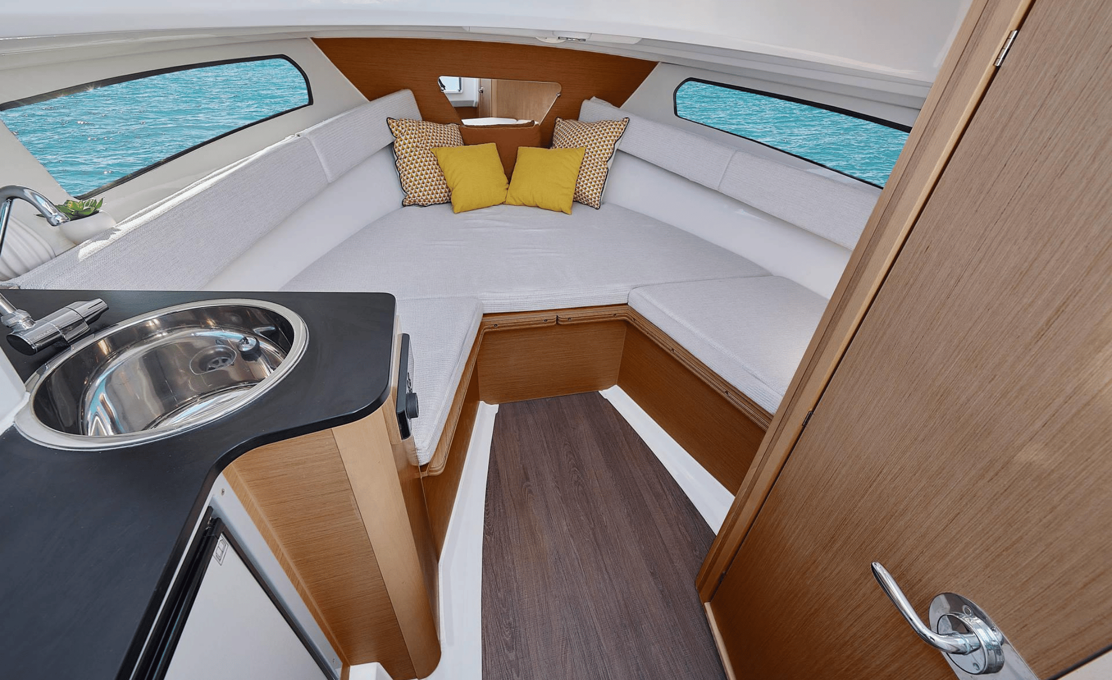 2027 Jeanneau Leader 7.5WA - Image 15