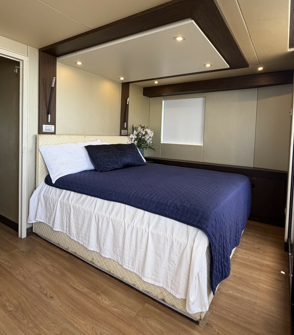 2018 Overblue 54 - Image 43