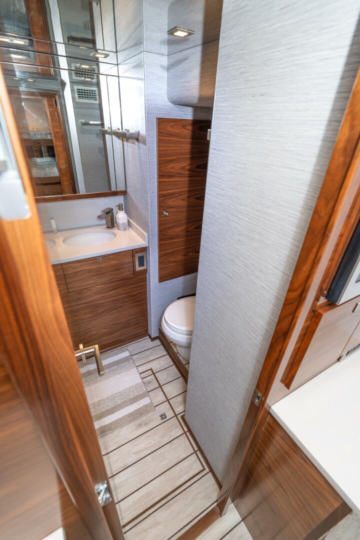 2025 Viking 90 Convertible - Image 67