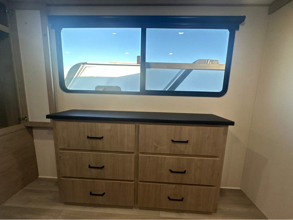 2026 GRAND DESIGN IMAGINE 2700BS - Image 27