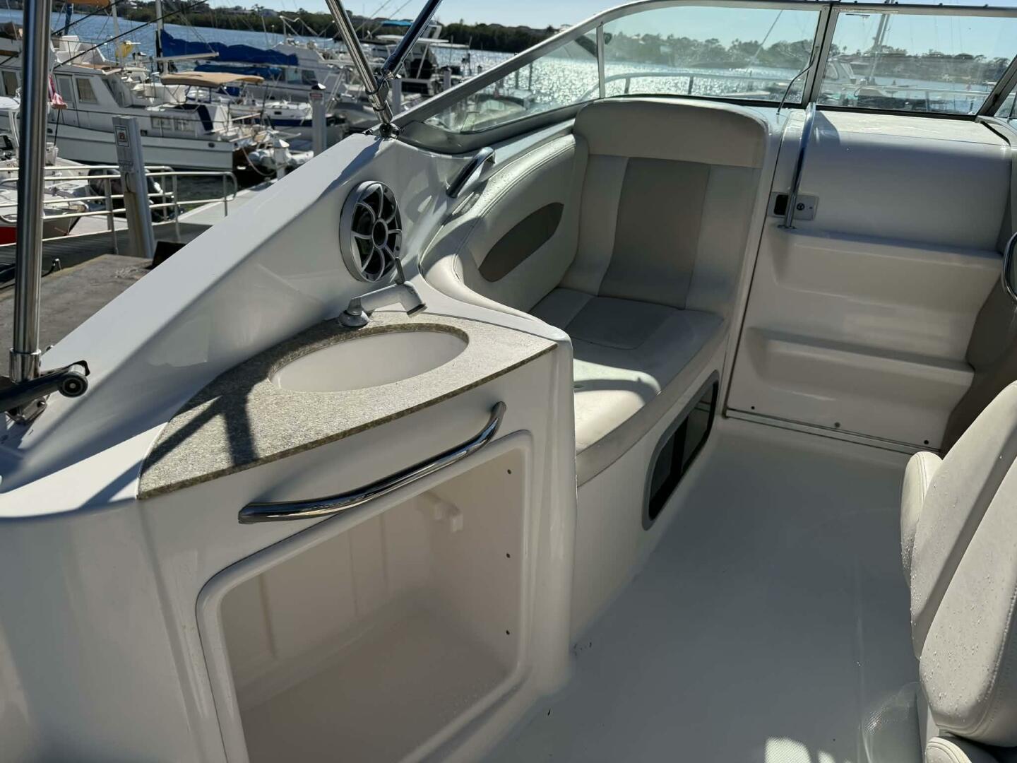 2008 Chaparral 250 Signature Base - Image 18