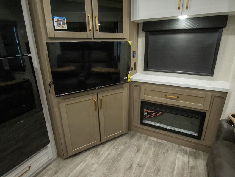 2026 Jayco Eagle HT 26REC - Image 9