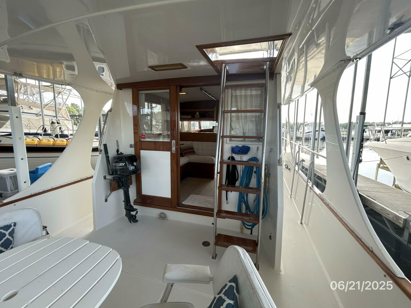 1992 Grand Banks Europa - Image 39