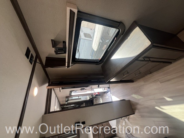 2022 GRAND DESIGN SOLITUDE 346FLS - Image 20