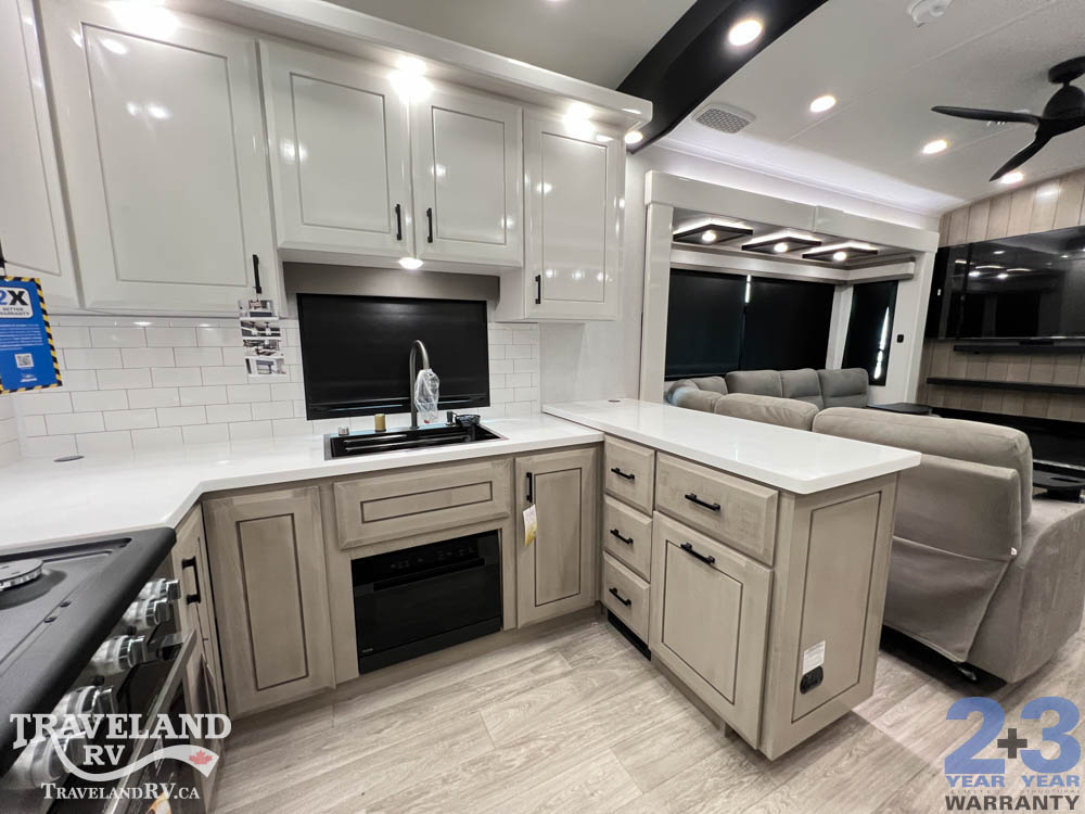 2027 Jayco Pinnacle 38FBRK - Image 25