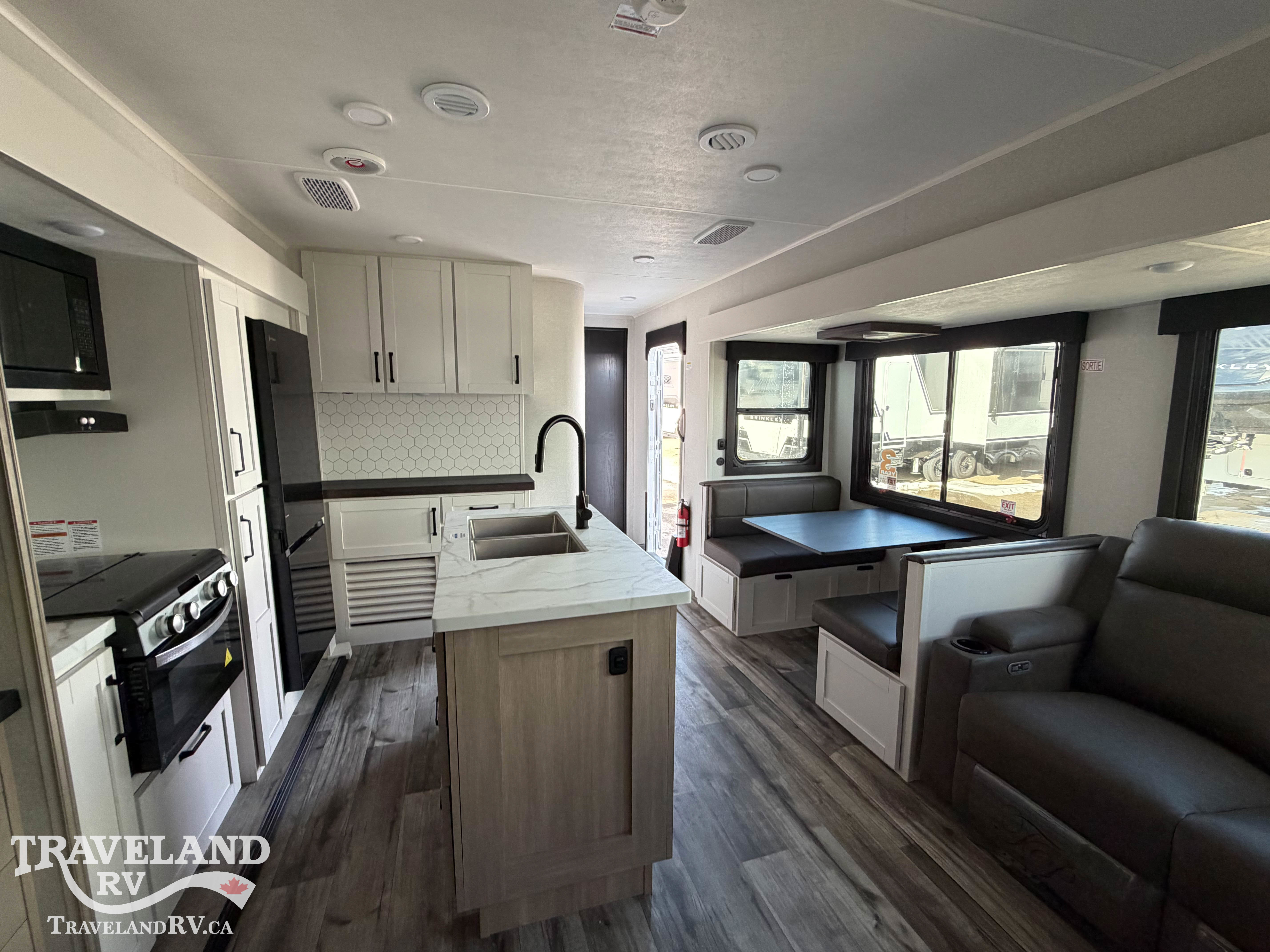 2026 Highland Ridge Roamer Light Duty 31TBTS - Image 11