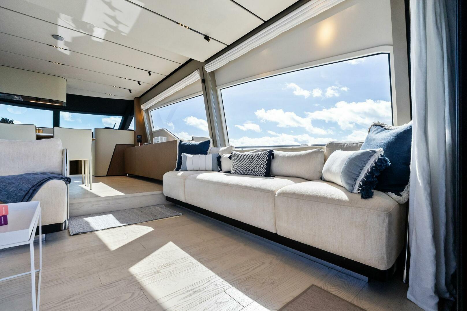 2024 Ferretti Yachts 720 - Image 45