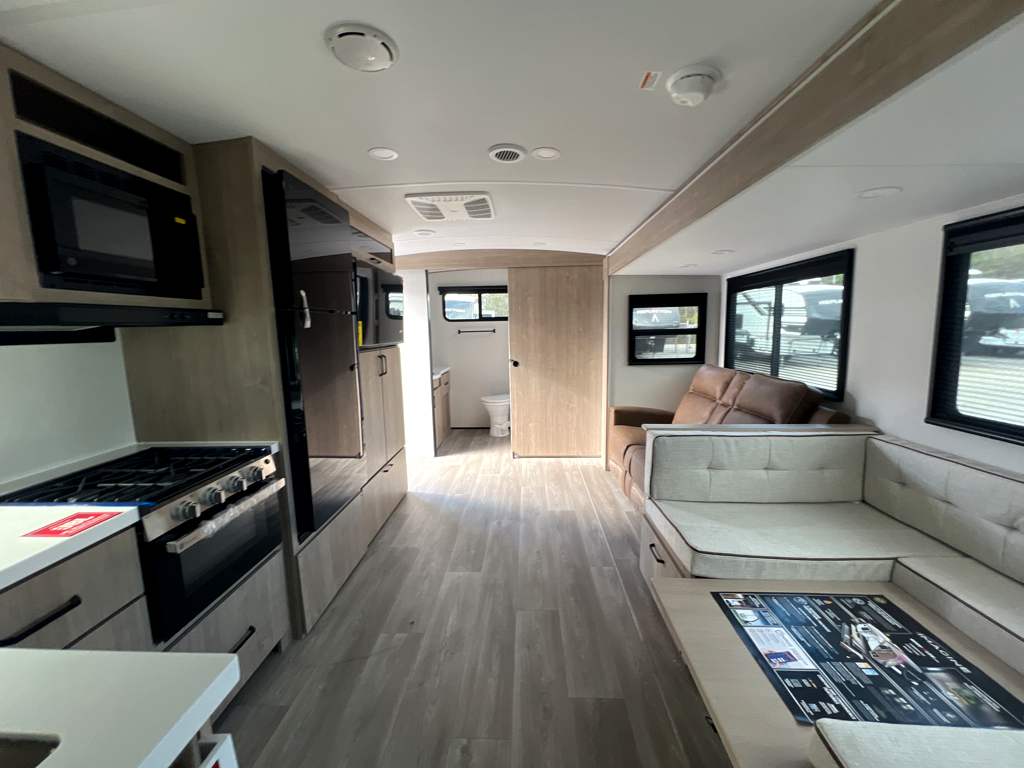 2026 GRAND DESIGN IMAGINE 2600RB - Image 5