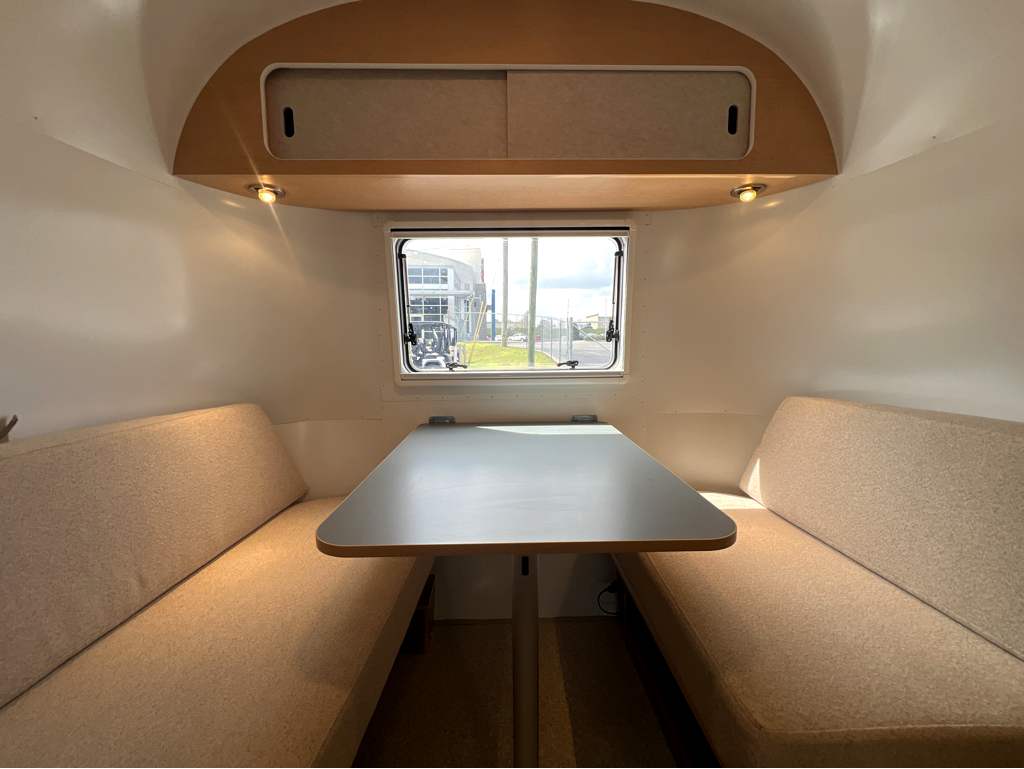 2026 AIRSTREAM WORLD TRAVELERUSA 22RB - Image 6