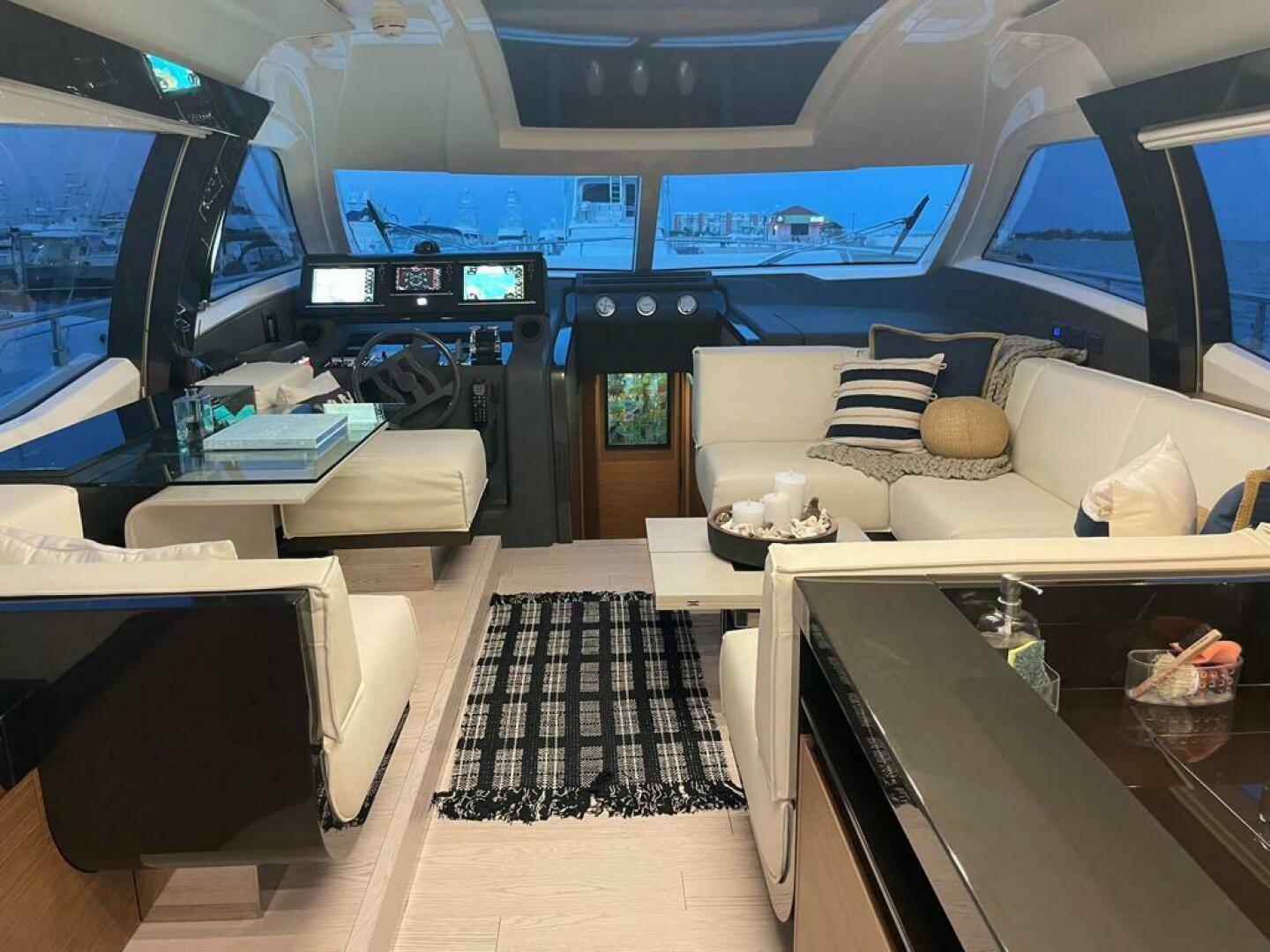 2016 Ferretti Yachts 550 - Image 23
