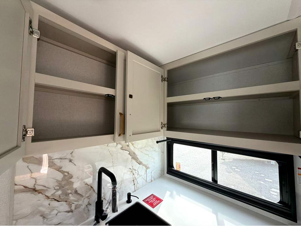 2027 GRAND DESIGN IMAGINE 2600RB - Image 31
