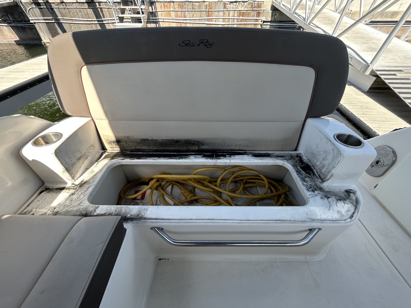 2014 Sea Ray - Image 55