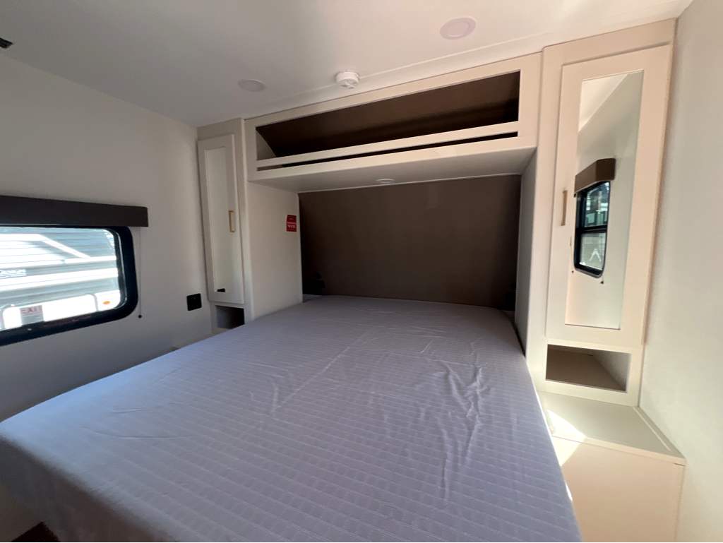 2026 GRAND DESIGN TRANSCEND 26BHX - Image 20