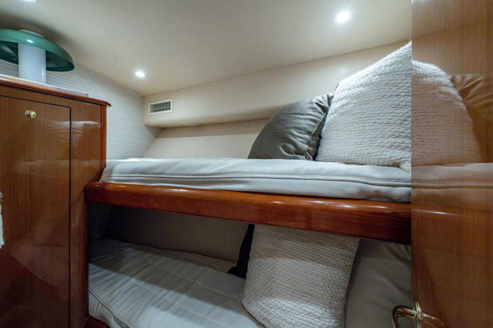 2004 Viking 48 Convertible - Image 26