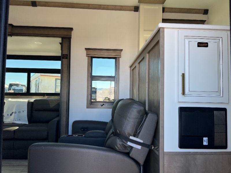 2026 Keystone Montana 3795FK - Image 3