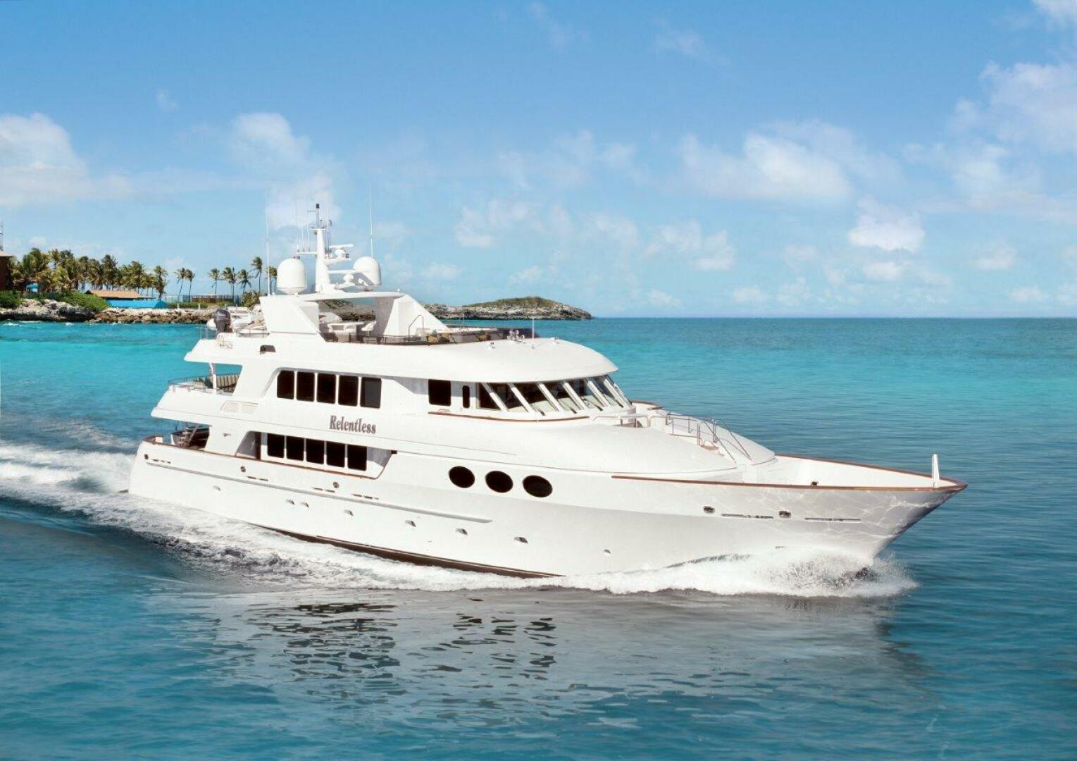2001 Trinity Yachts Tri-Deck MY - Image 40