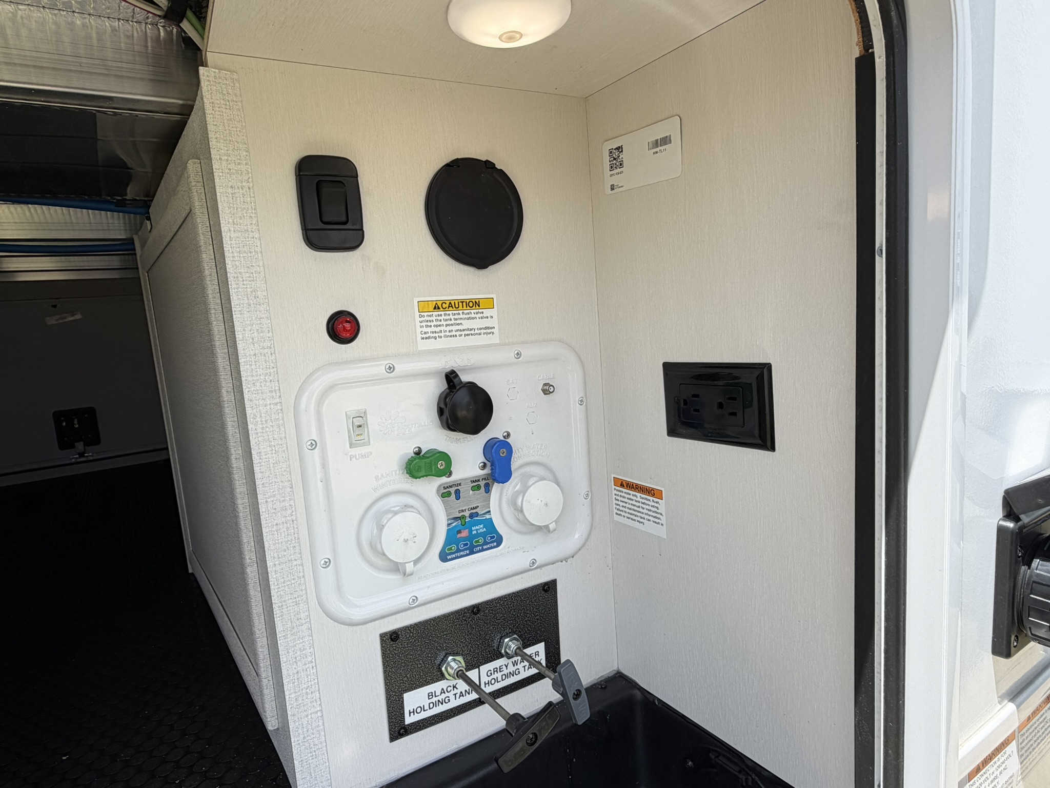 2027 JAYCO EAGLE 367TBTS - Image 10