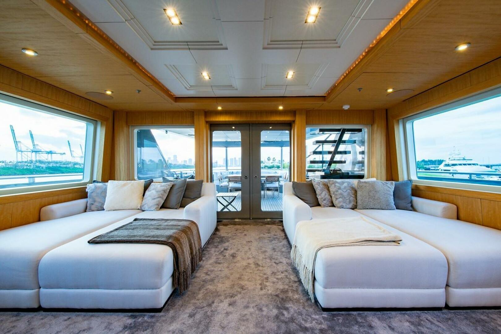 2004 Oceanfast - Image 58
