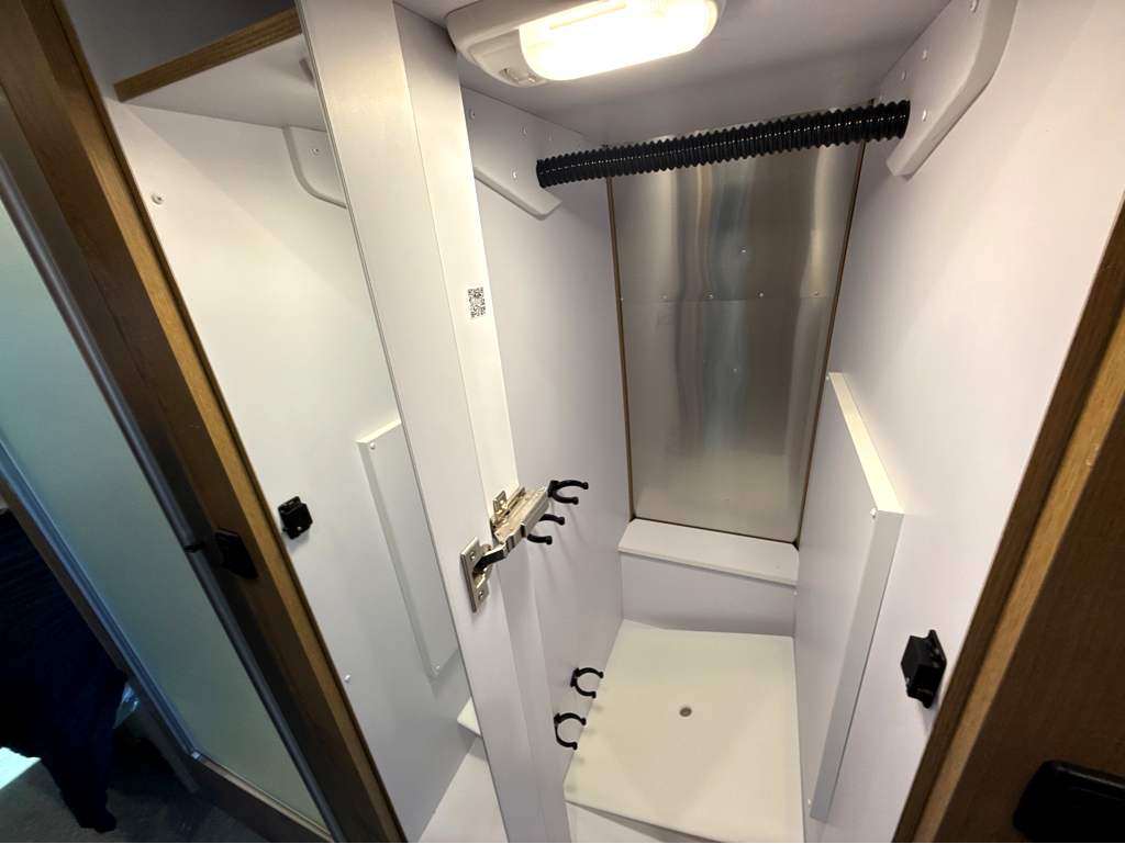 2026 AIRSTREAM TRADE WIND 25FBT - Image 21