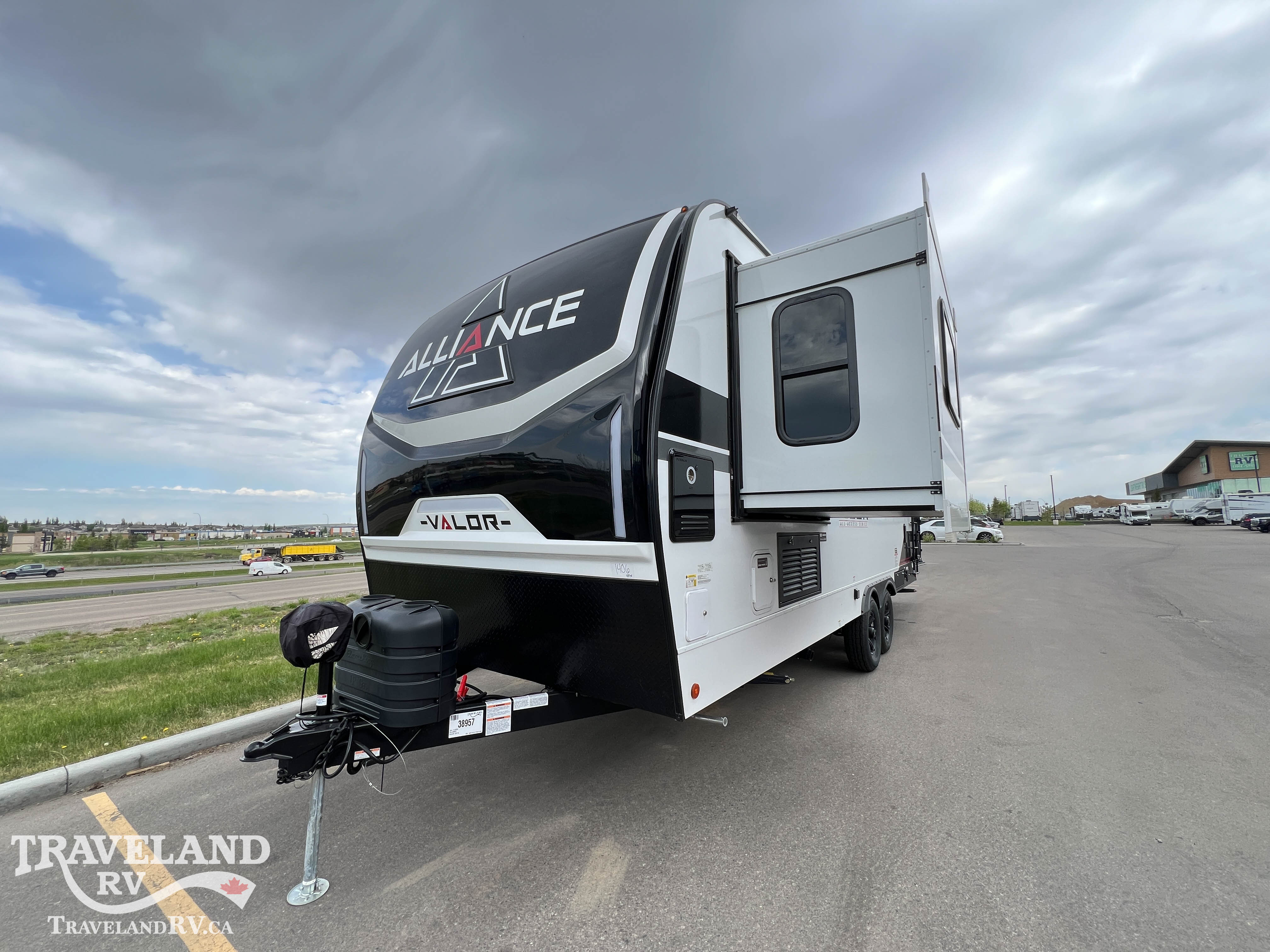 2026 Alliance RV Valor 23T15 - Image 5