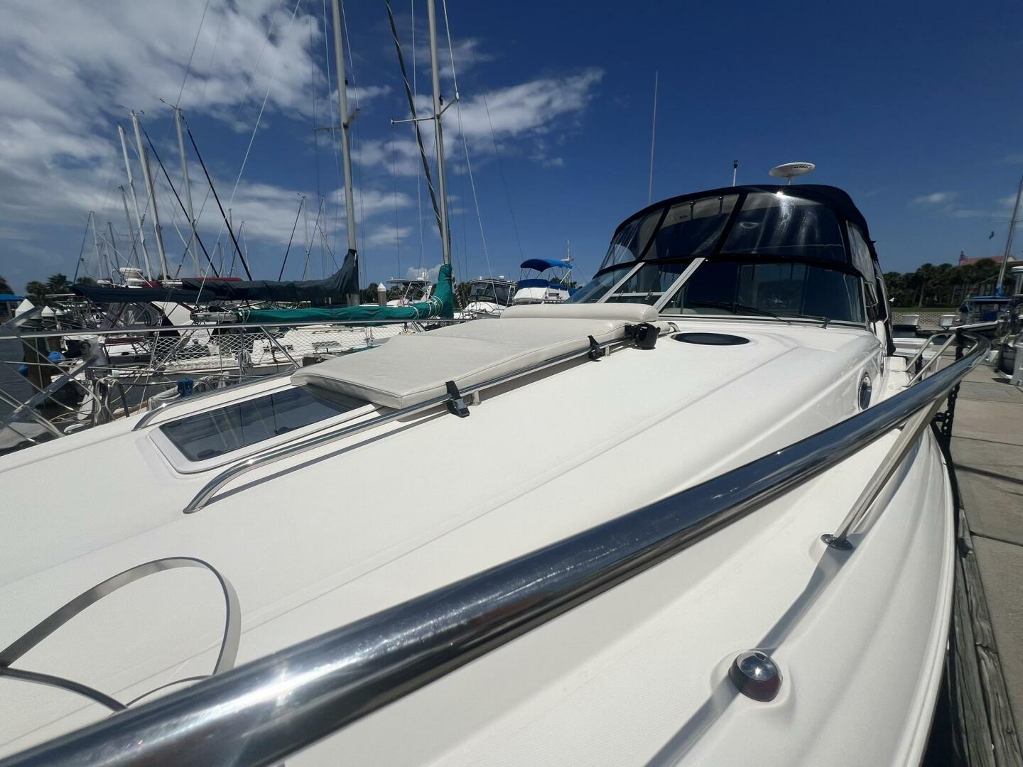 2003 Sea Ray 320 Sundancer - Image 10