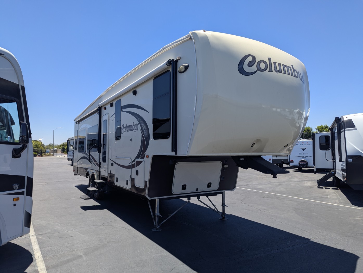 2013 Palomino Columbus 320RS - Image 1