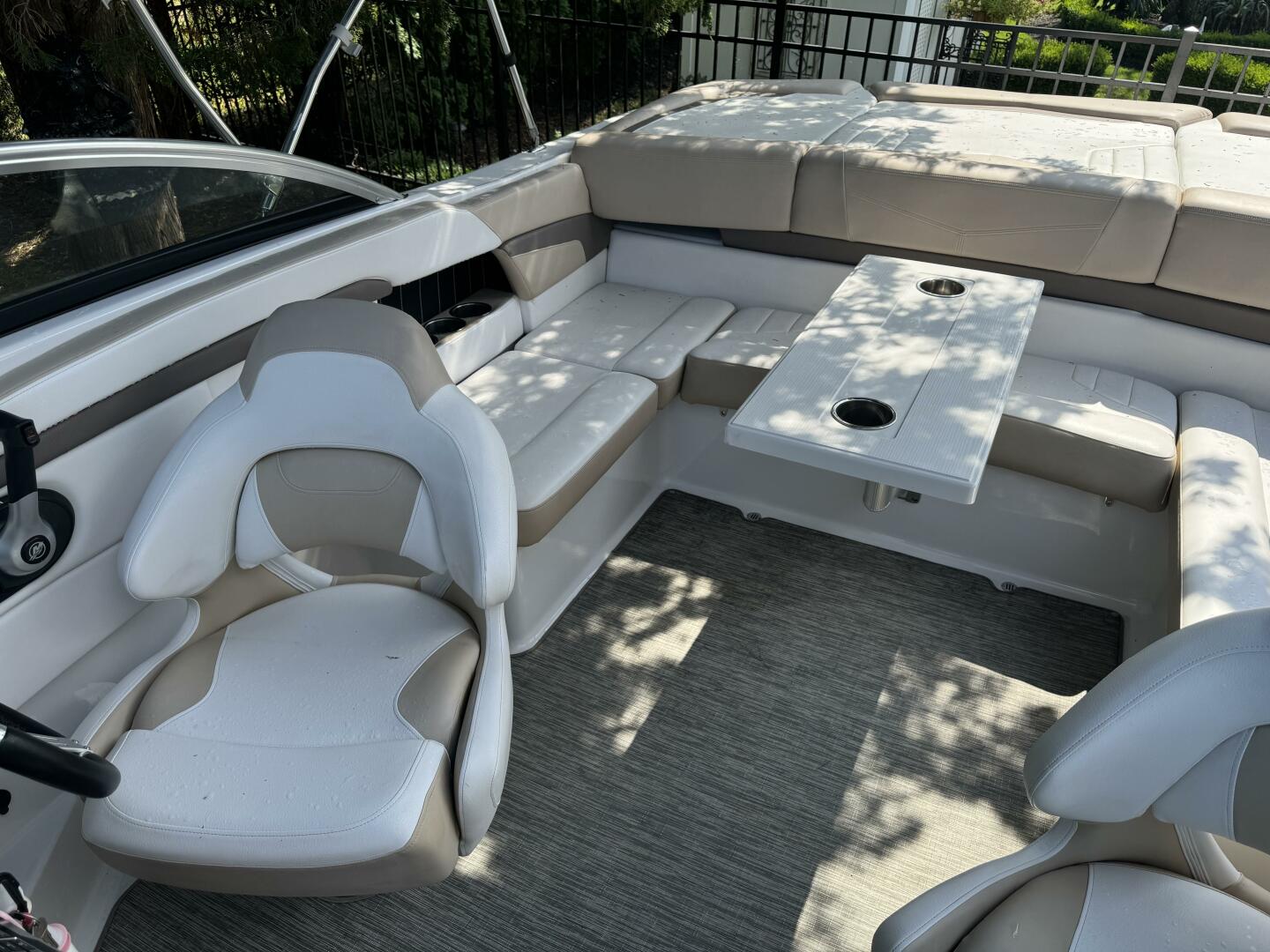 2019 Four Winns H230 Base - Image 14