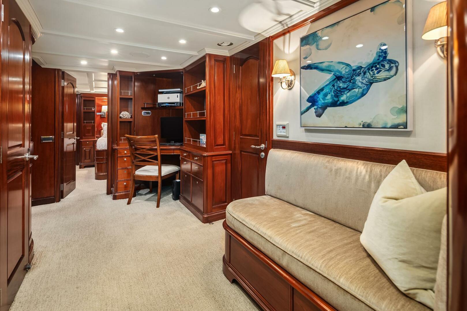 2001 Rayburn Custom Yachts Flush Deck - Image 35