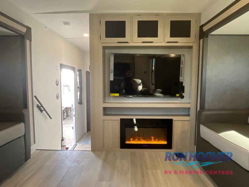 2026 FOREST RIVER 37GALLEY - Image 38