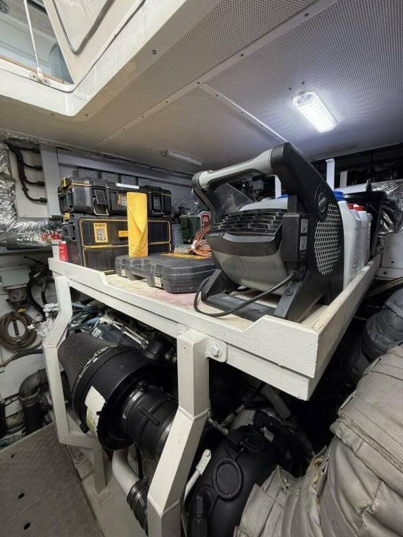 2014 Princess S72 - Image 41