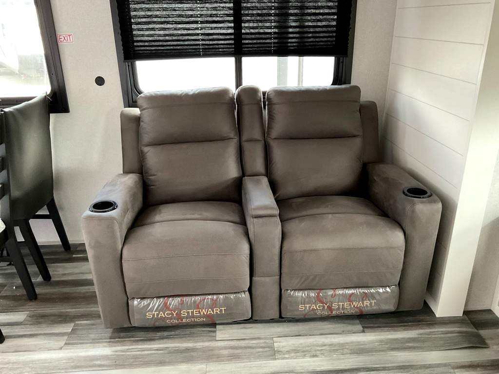 2026 JAYCO Jay Flight SLX 334 RTS  - Image 14