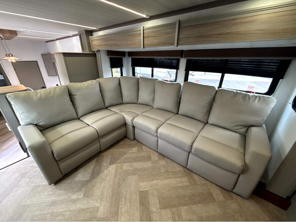 2026 Keystone SPRINTER 3800FLB - Image 21