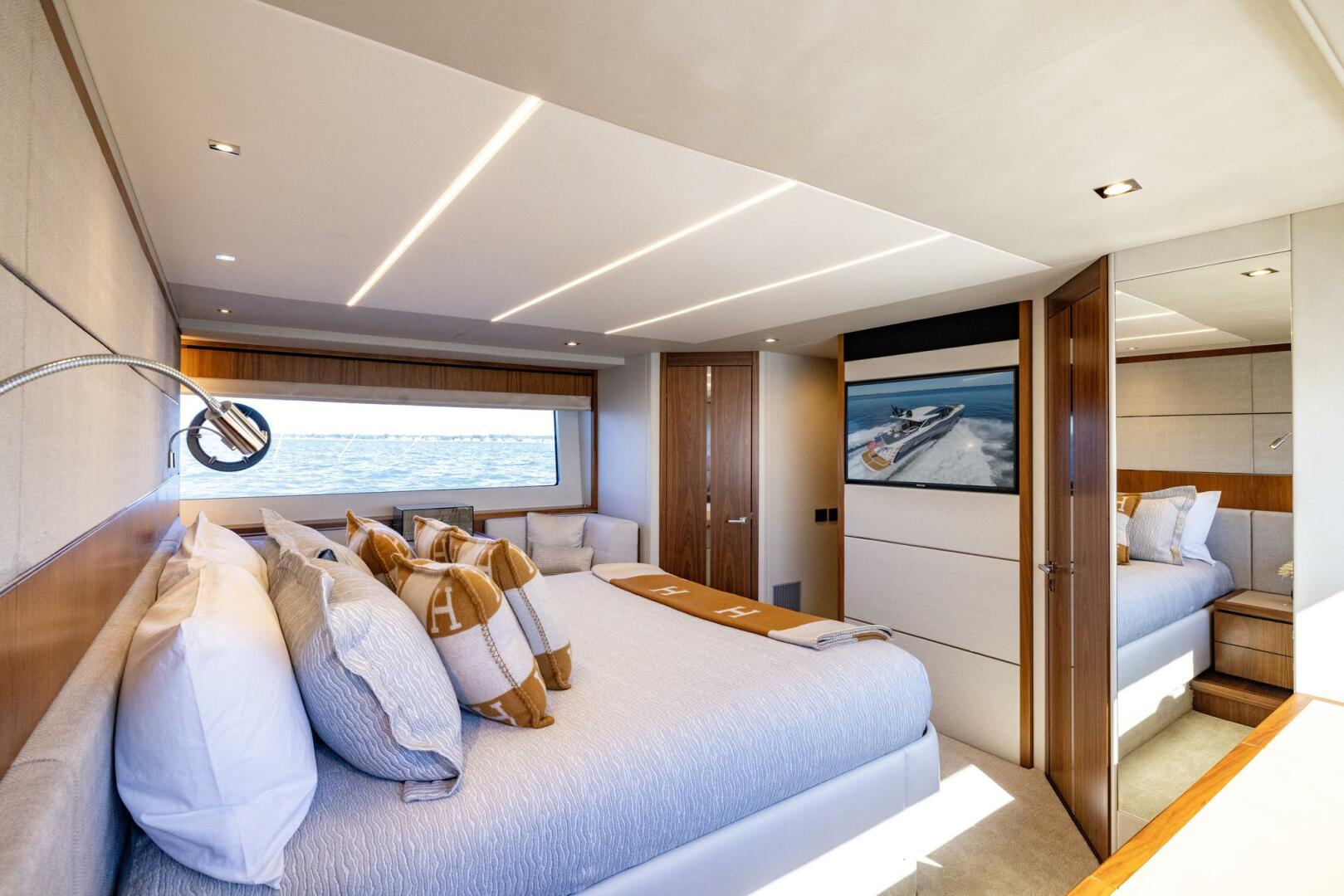 2020 Sunseeker Predator - Image 45