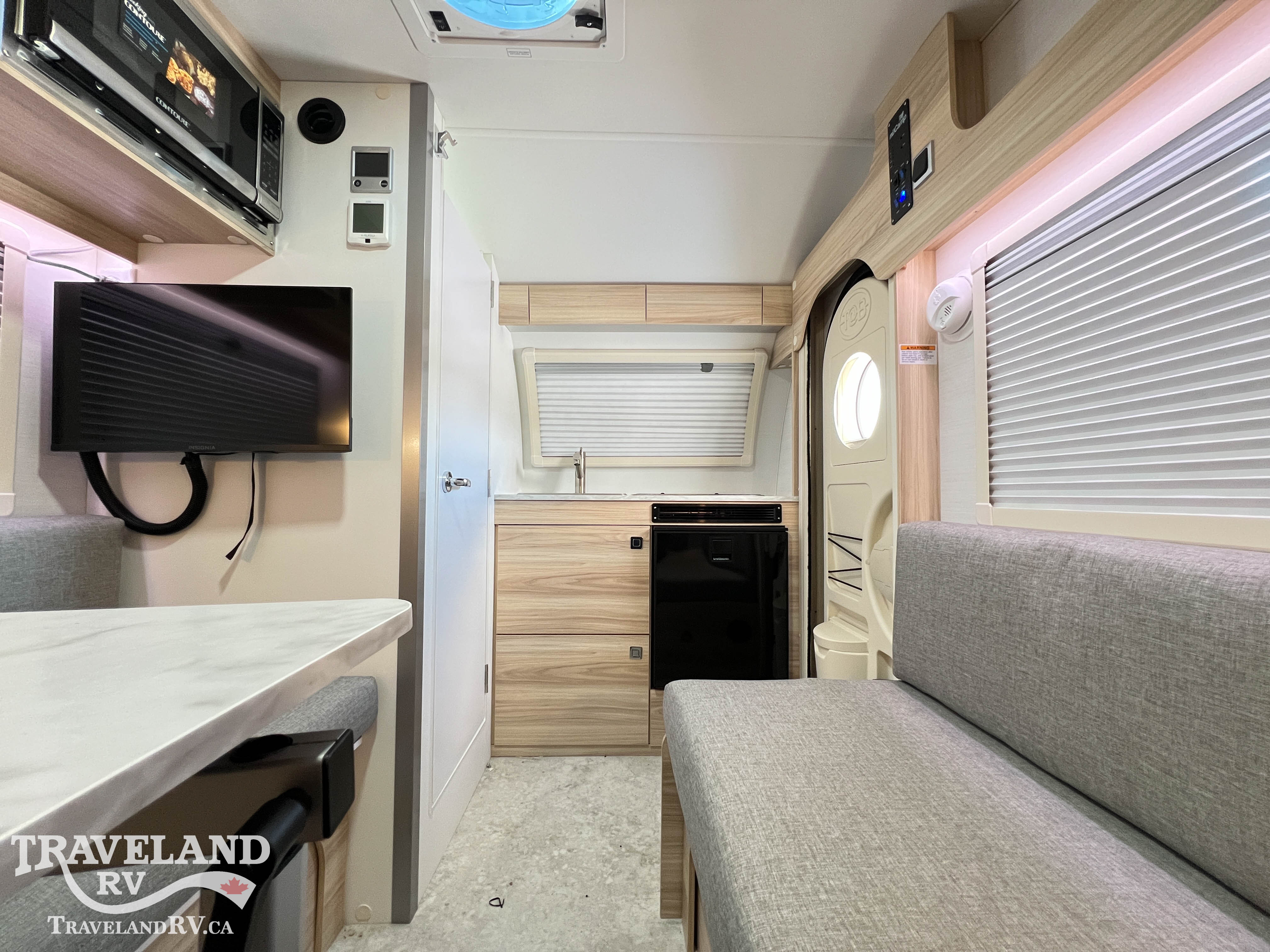 2026 NuCamp TAB 320 S BLACK CANYON - Image 4