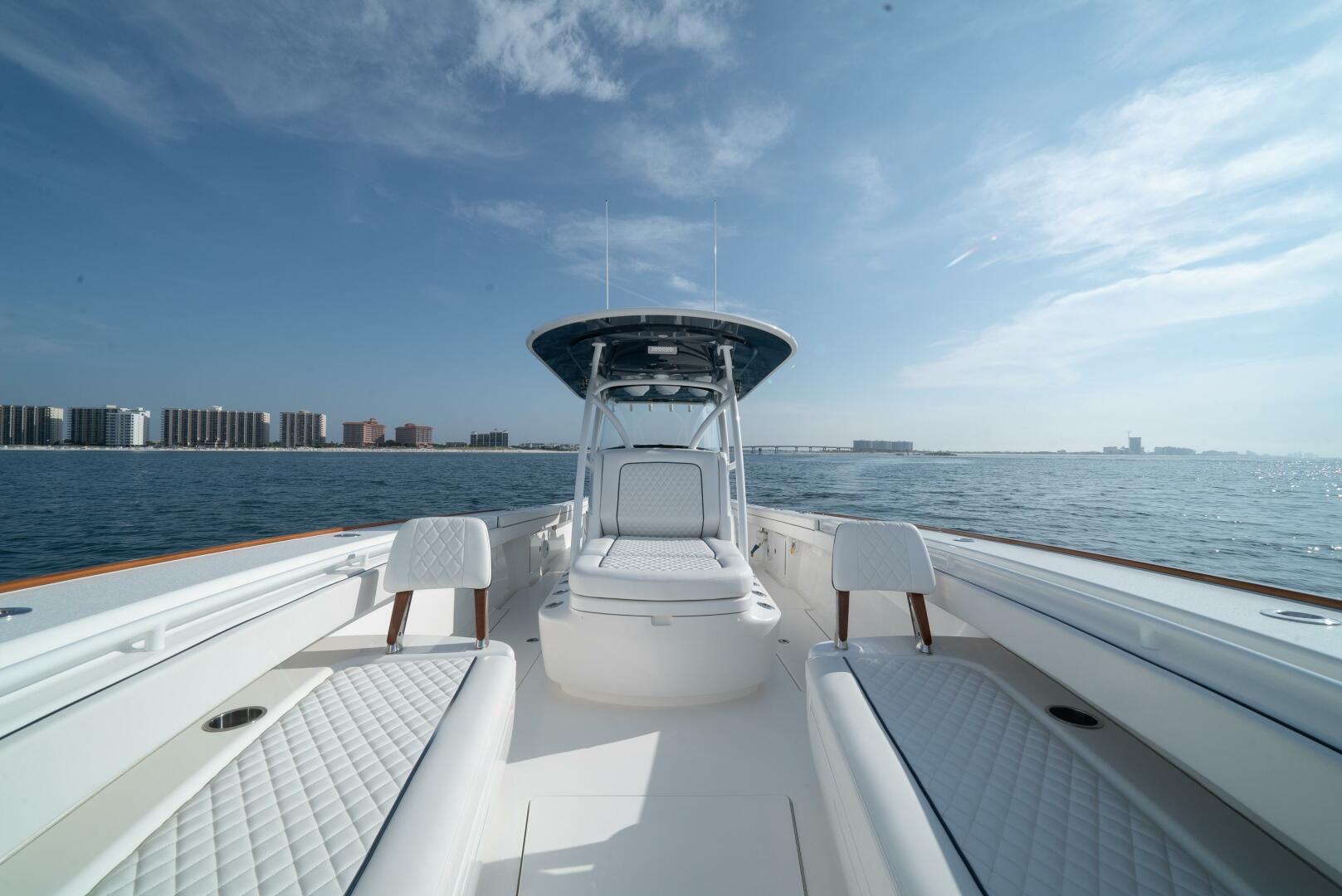2022 Valhalla Boatworks V-37 - Image 32
